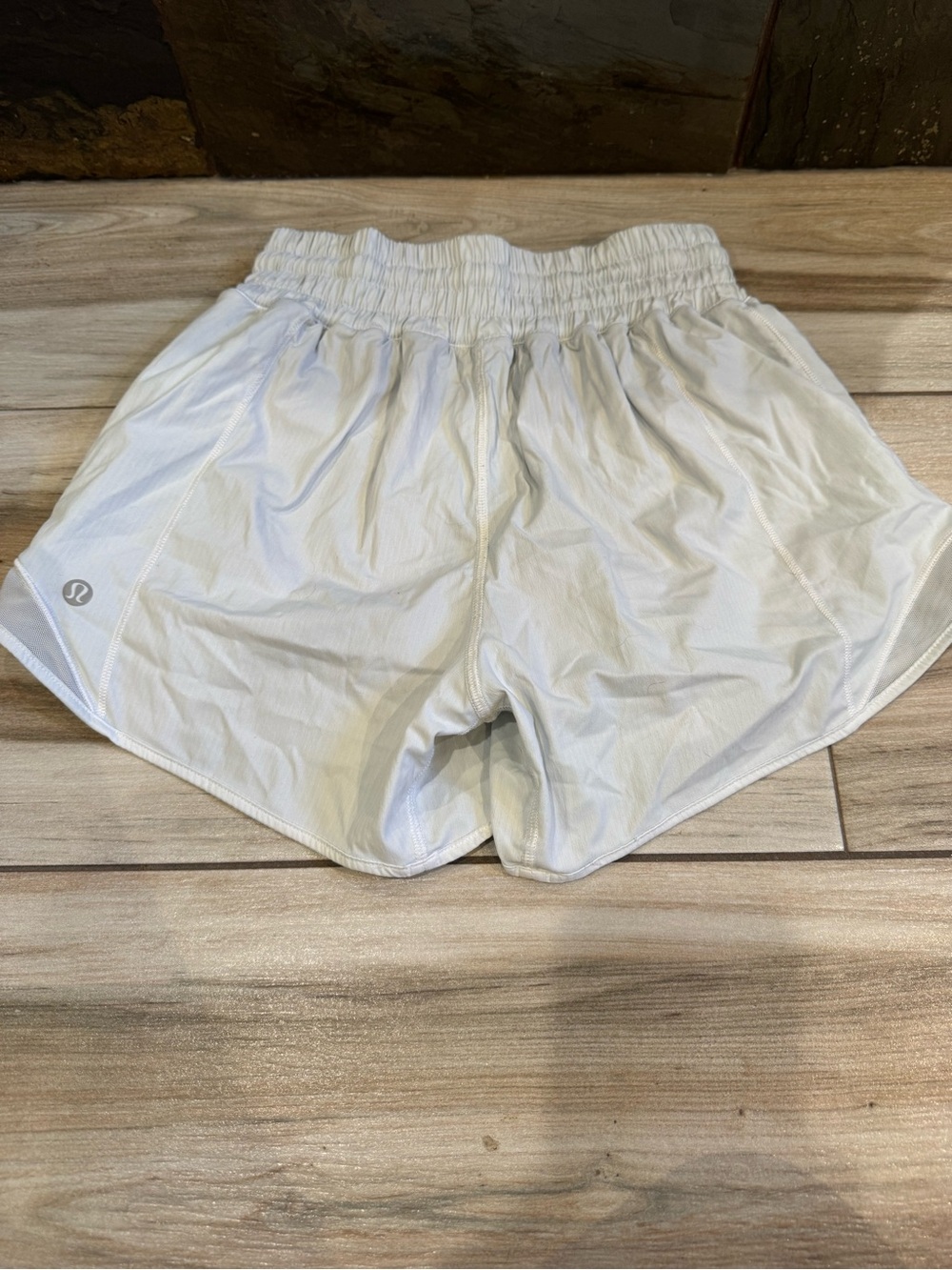 Lululemon White Hotty Hot shorts